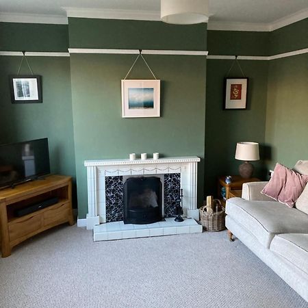 Cosy At Cumberland - Double Room With Shared Bathroom Dundonald  Exterior photo